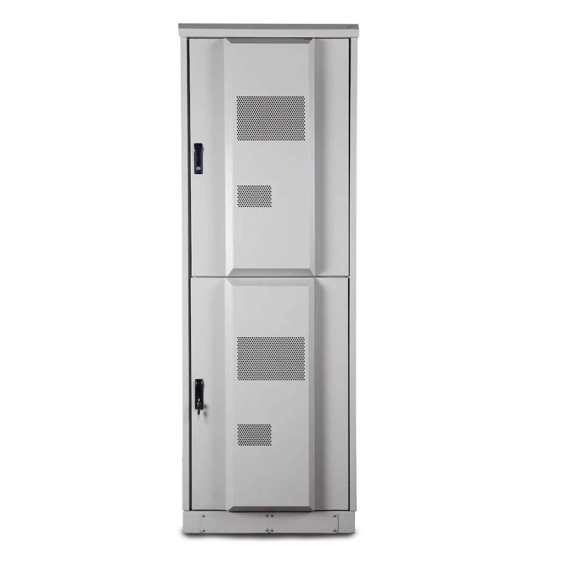 fr-outdoor-cabinet-ac-steel-1